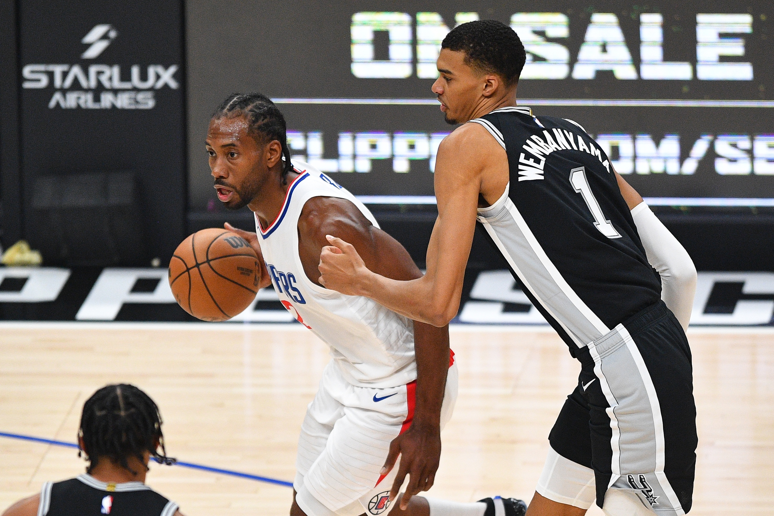 沙巴体育官方网站-伦纳德表现比肩SGA&amp;文班&amp;约基奇 谁都不会想在季后赛首轮面对快船