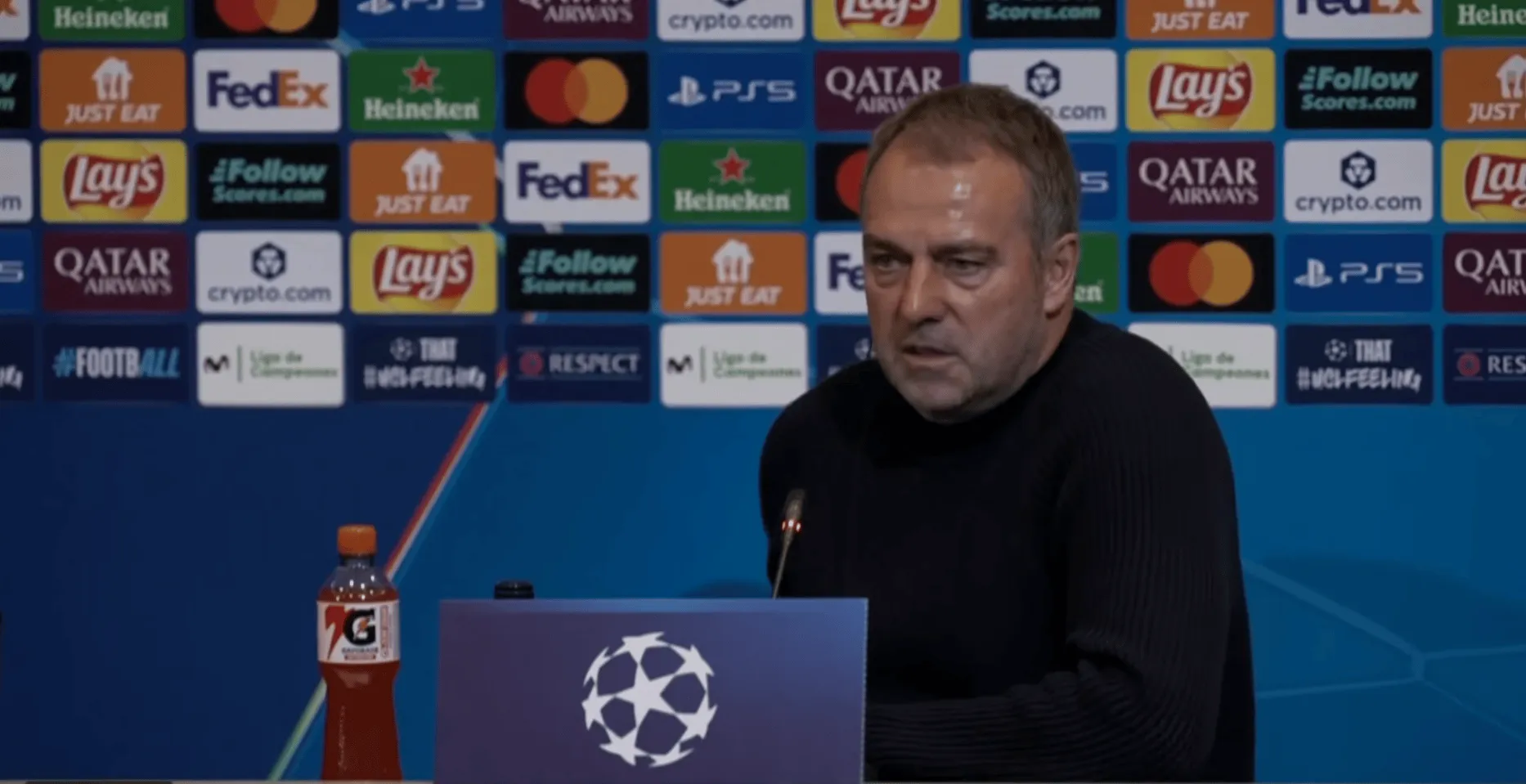 沙巴体育官网-弗里克：裁判应该保护亚马尔这类球员，比赛被犯规中断太多